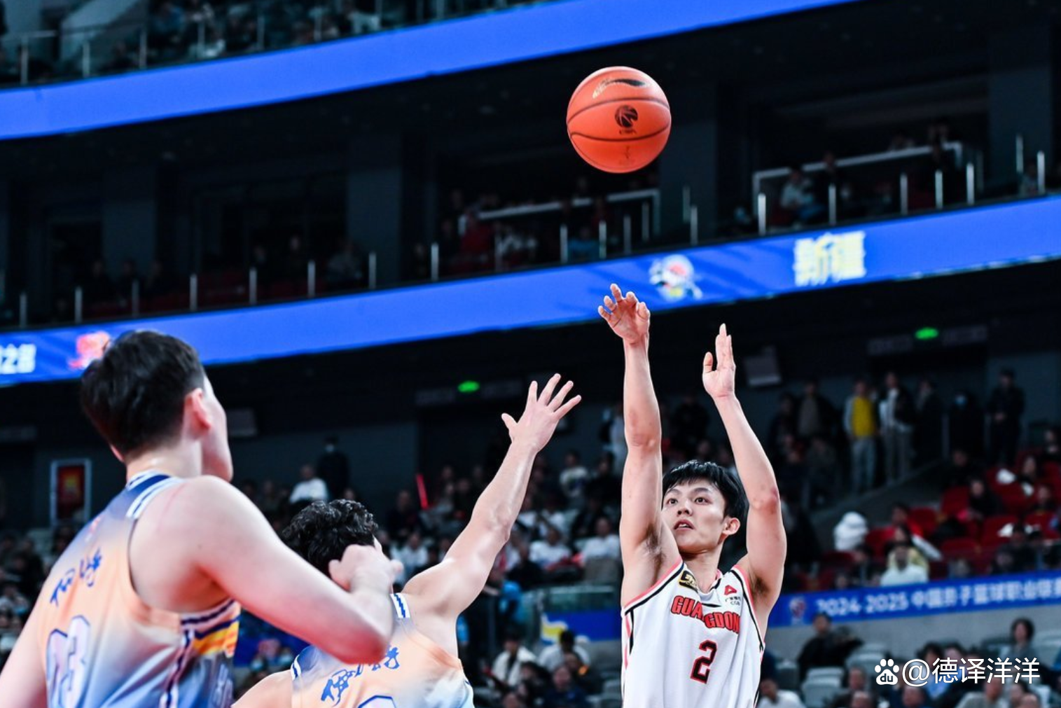 关于广东男篮取得一骑绝尘的胜利，胜券在握的信息